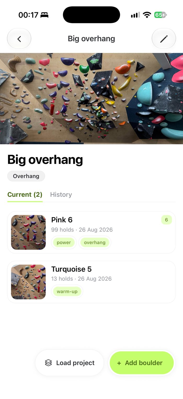 A physical wall's page in Grippy, with its current boulders and a History tab